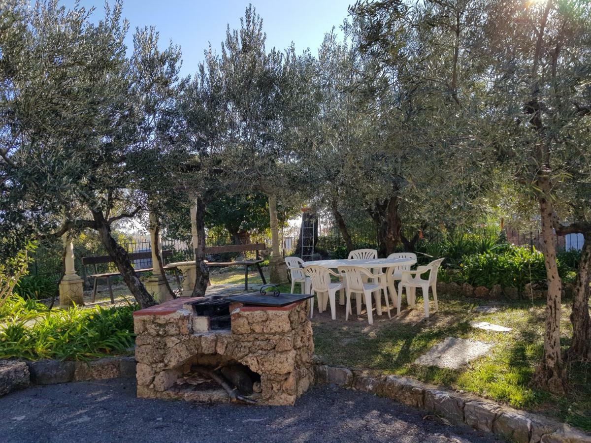 Villa Fior Di Lavanda Cisano sul Neva Exterior foto